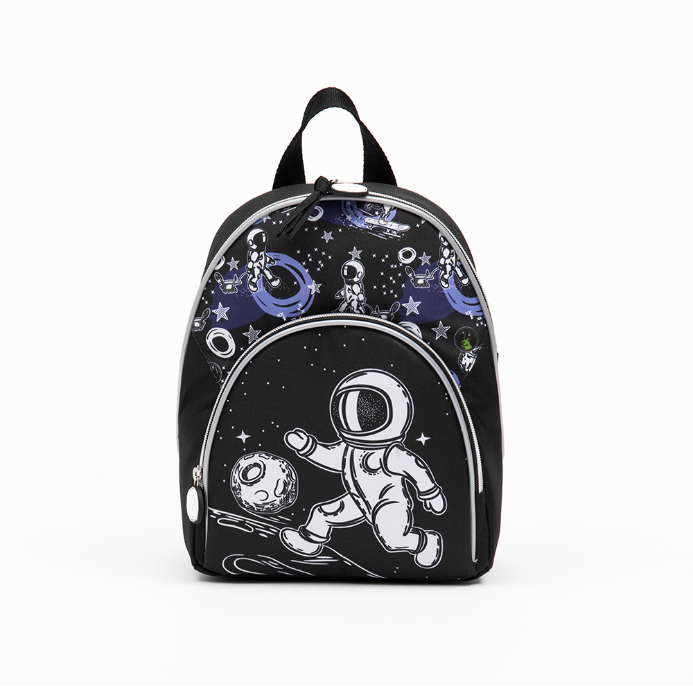 BTS backpack cute spaceman The overall design is simple, making it suitable for casual outings.,with a front pocket,It’s perfect for kids or anyone