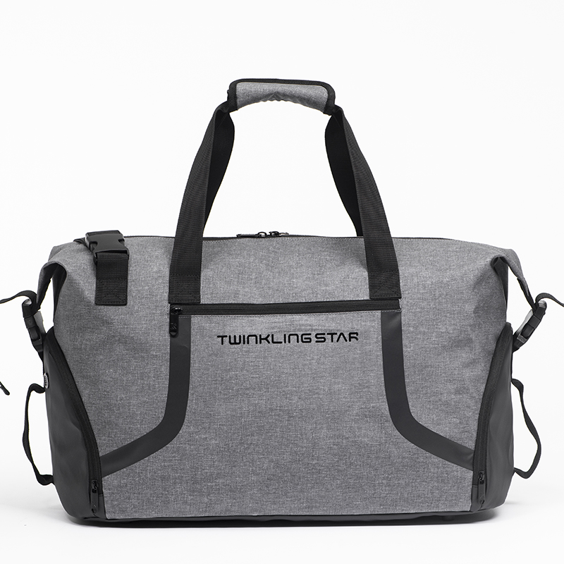 Travel bag ,This gray handheld travel bag has a simple and practical design, made from durable material, making it suitable for short trips or daily use. 